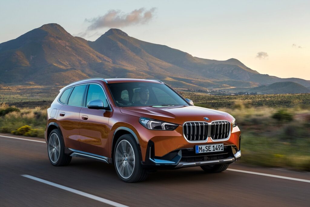 "와 역대급 디자인!" BMW 뉴 X1 출시, 가격이 무려... 2 BMW