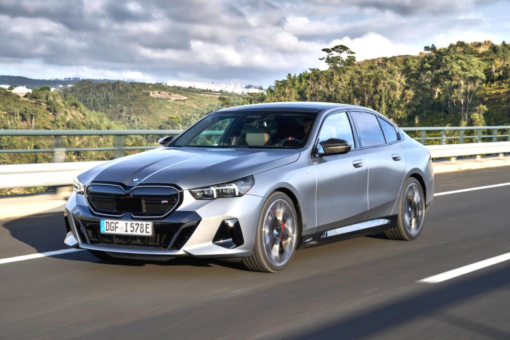 "GV80, 혼다 전부 이겼다!" BMW 5시리즈, 너 이 정도였어? 3 BMW 5시리즈