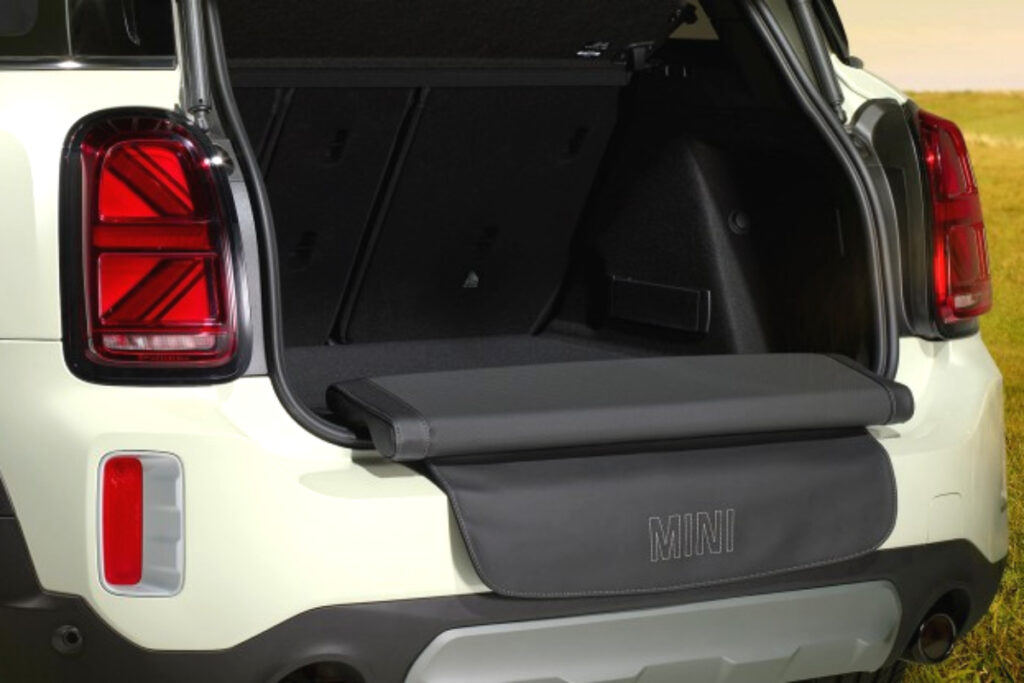 "너무 예쁘긴 한데…" 역대급 디자인이라는 MINI의 신차, 가격이 무려… 5 MINI