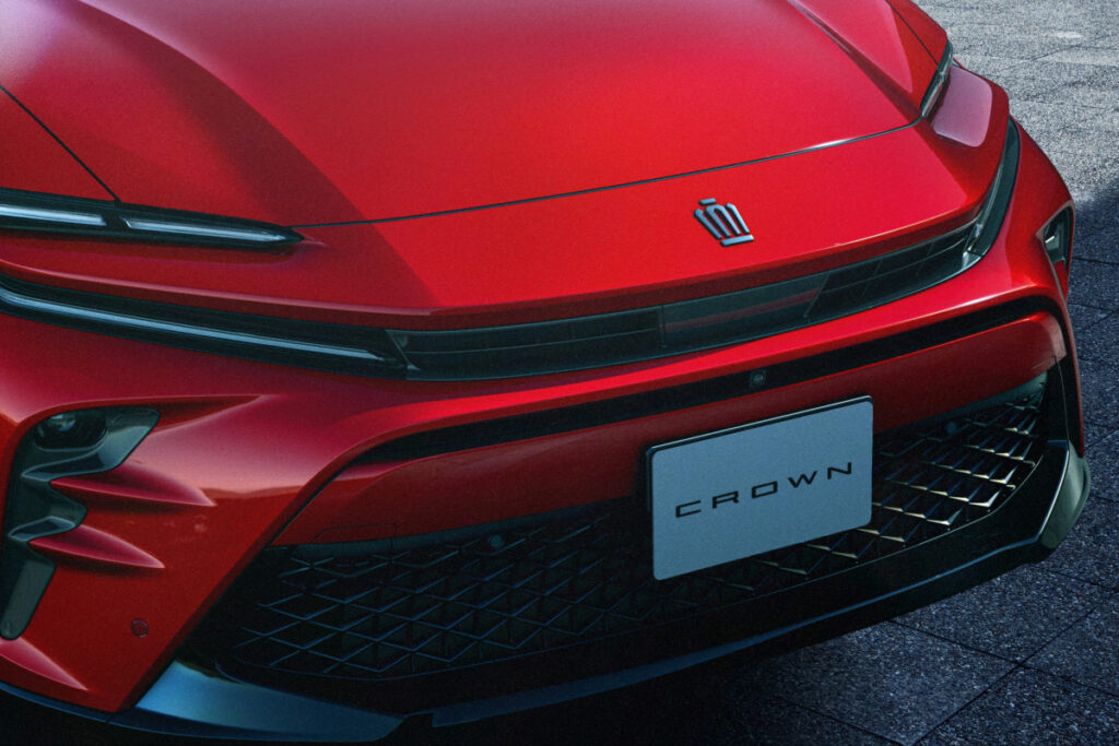 "완벽한 디자인에 성능까지…" 토요타의 신형 PHEV, 무려 1,200km를 달린다? 1 토요타