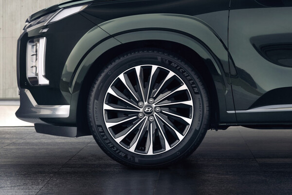 "자존심 버렸어요..." 눈물의 할인 선언한 현대차 팰리세이드, 결국 이렇게... 1 팰리세이드 (출처-현대자동차)