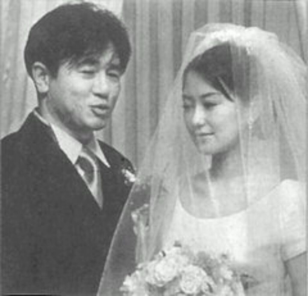 "한번의 이혼, 그리고 찾은 행복".. 역대급 팬 서비스 최민식, 그의 마음을 훔쳐 간 아내의 정체 4 최민식