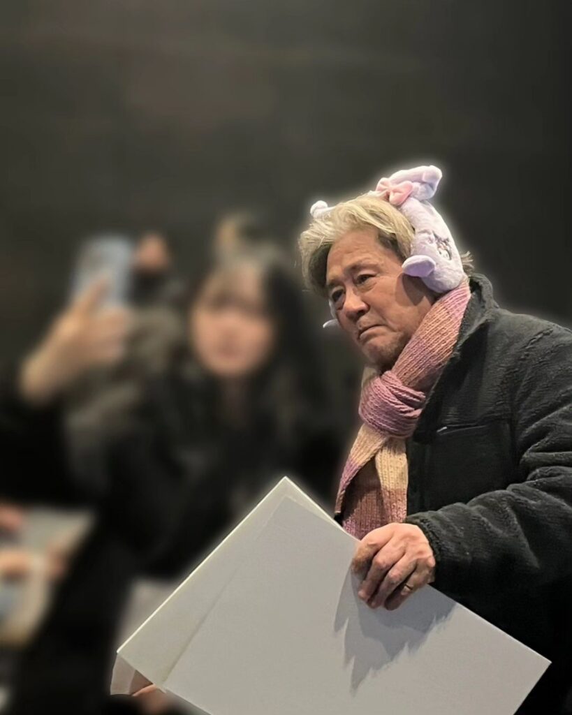 "한번의 이혼, 그리고 찾은 행복".. 역대급 팬 서비스 최민식, 그의 마음을 훔쳐 간 아내의 정체 2 최민식