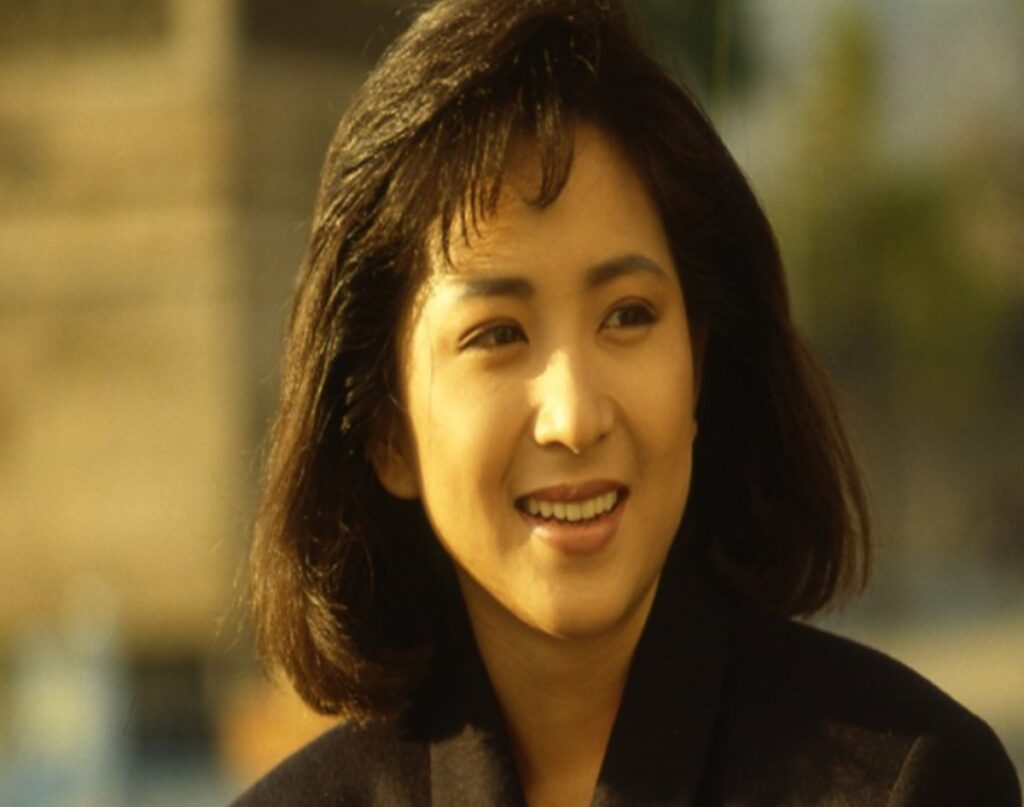 "이래서 은퇴했구나" .. 80년대 1등 신붓감이었던 '고전 미인 배우'의 뜻밖의 근황 2 배우