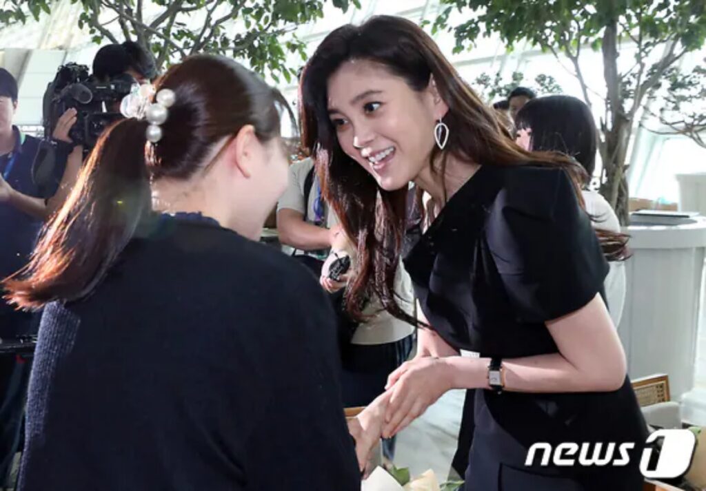 모든 걸 다 가진 '삼성家 3세 이부진', 그녀가 가장 소중하게 아끼는 '물건'의 정체 4 이부진