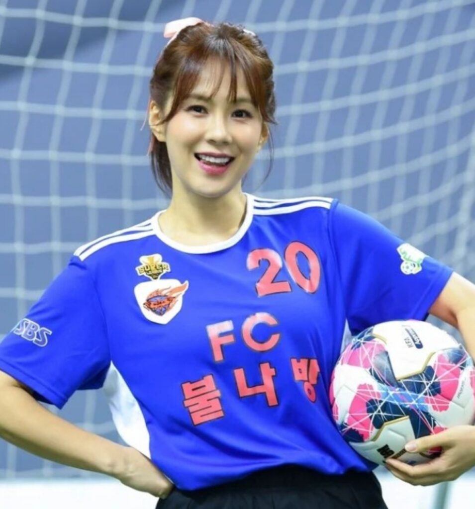 남자 연예인 8명에게 고백 받았다는 그녀, 이제는 어엿한 '건물주'가 되었다 2 건물주