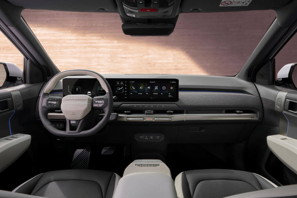 "가격 미쳤네…" 3천만 원대로 구매 가능한 콤팩트 전기 SUV, 소비자들 지갑 열까? 3 전기 SUV (3)