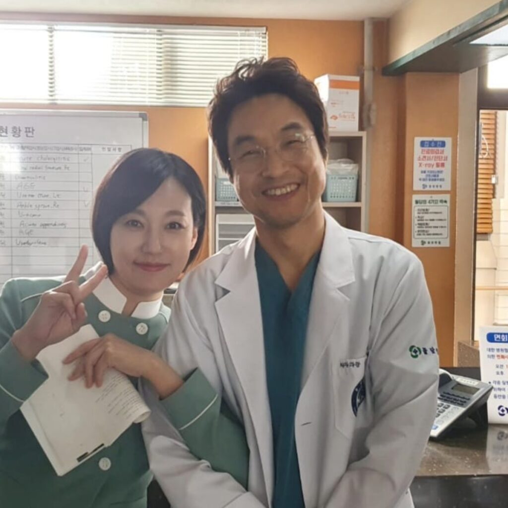 "속이려고 한 건 아니었는데.." 미혼인 줄 알았는데 알고 보니 '돌싱'인 꽃미모 중견 여배우 2 미혼