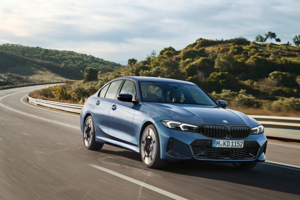 "C클래스보다 좋은데?" 더욱 업그레이드돼서 돌아온 BMW 3시리즈, 출시 일정은? 6 BMW 3시리즈 (6)