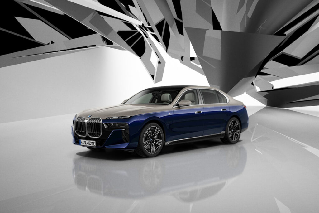"고르다가 날 새겠네" 한정판 모델 공개한 BMW, 독특한 컬러로 시선 사로잡아… 4 BMW (4)