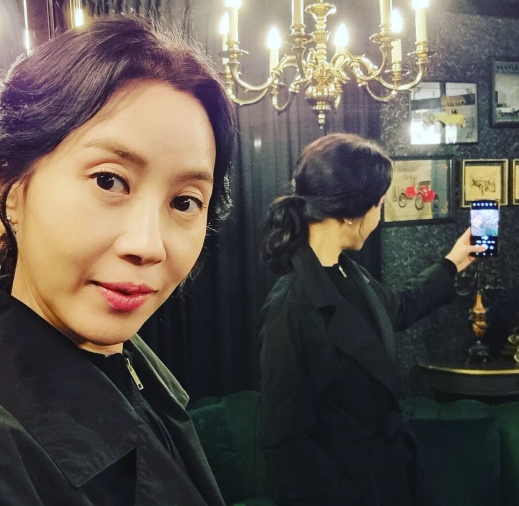 "이런 효녀 어디에도 없어" .. 결혼 포기하고 홀어머니 모시며 조카 키우는 여배우 2 홀어머니