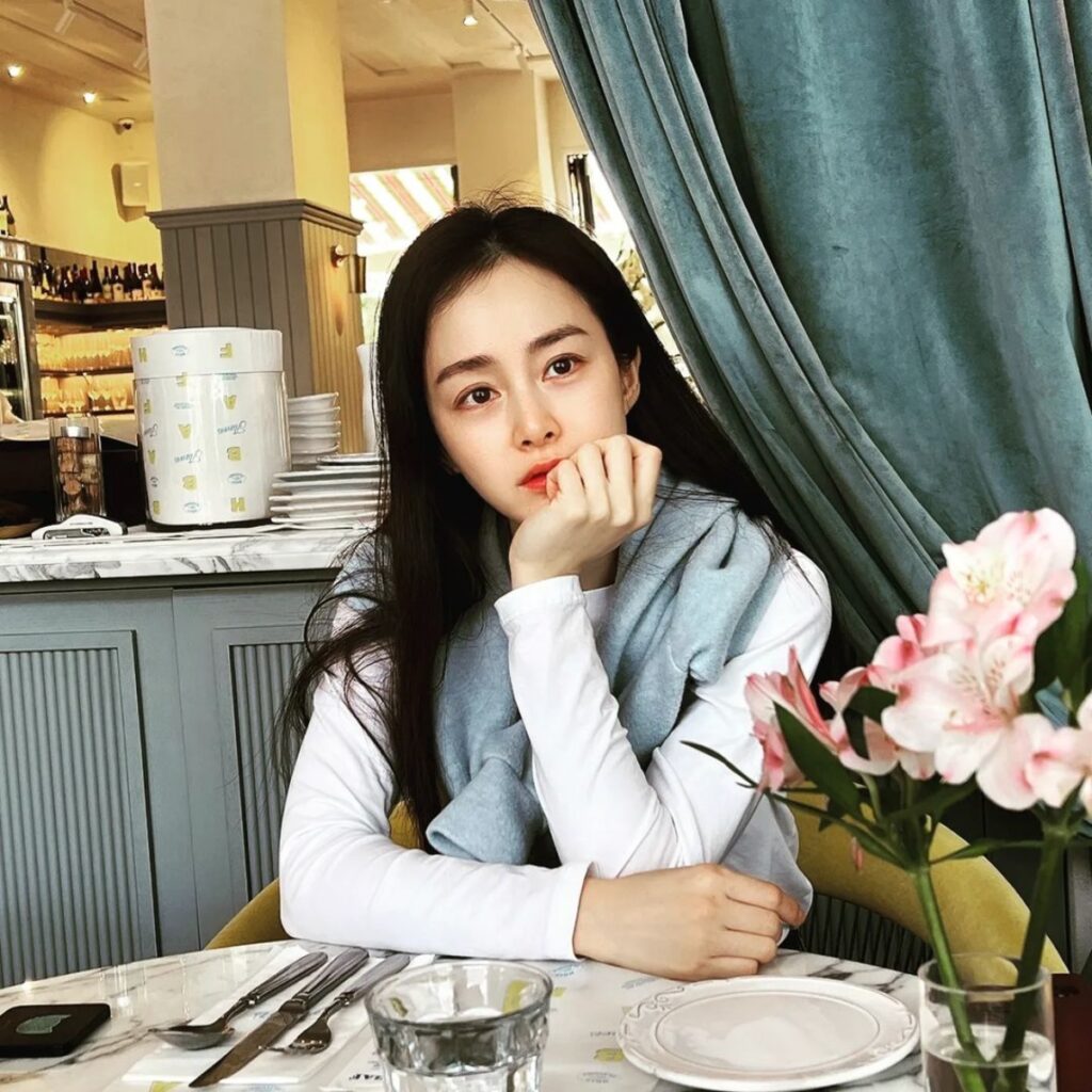 "이 정도일 줄은 몰랐는데" .. 어린 시절 머리까지 좋았던 전교 1등 출신 연예인들♥ (+ 이찬원도?) 3 전교 1등