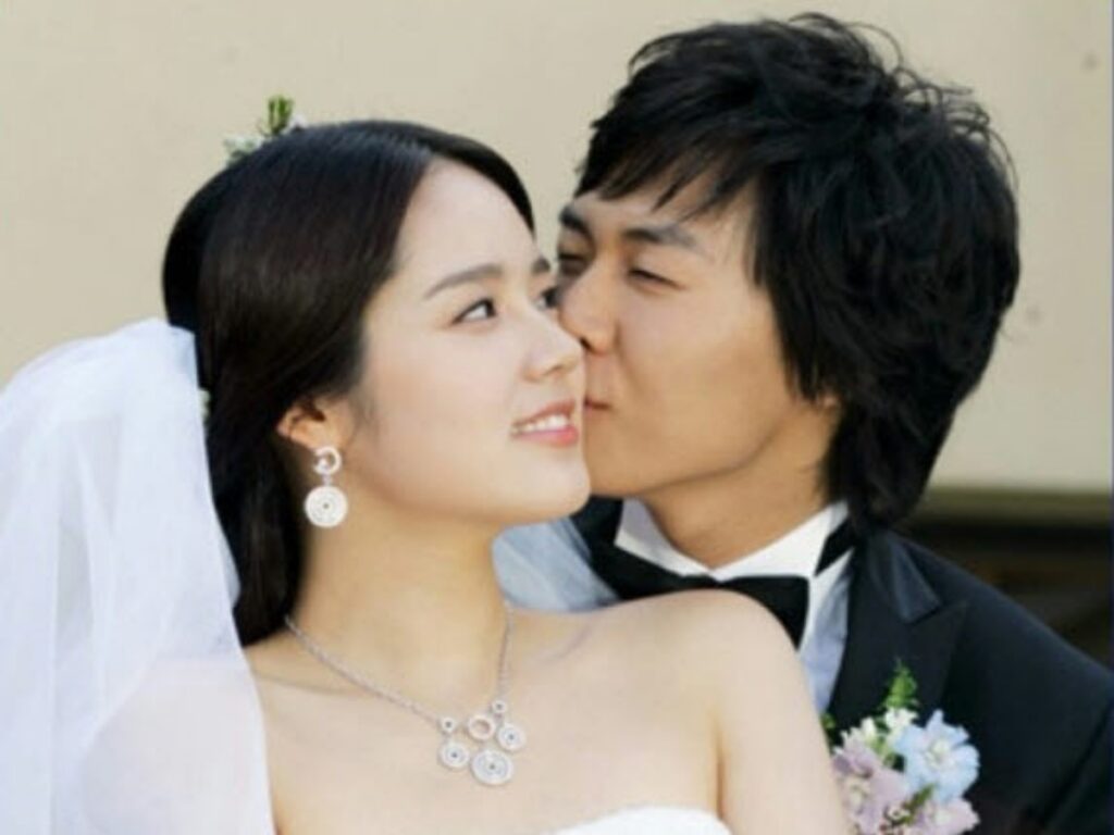 '인생 참 멋있게 사네' ... 며느리에게 60억 집 선물한 대한민국 남배우 6 며느리