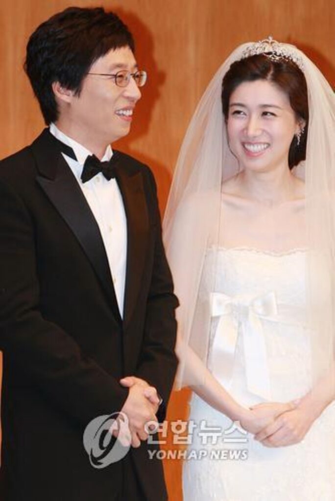 "나경은이 더 좋아했다" ... 연애 공개 후 유재석을 처음 본 장인어른의 반응 2 연애 공개
