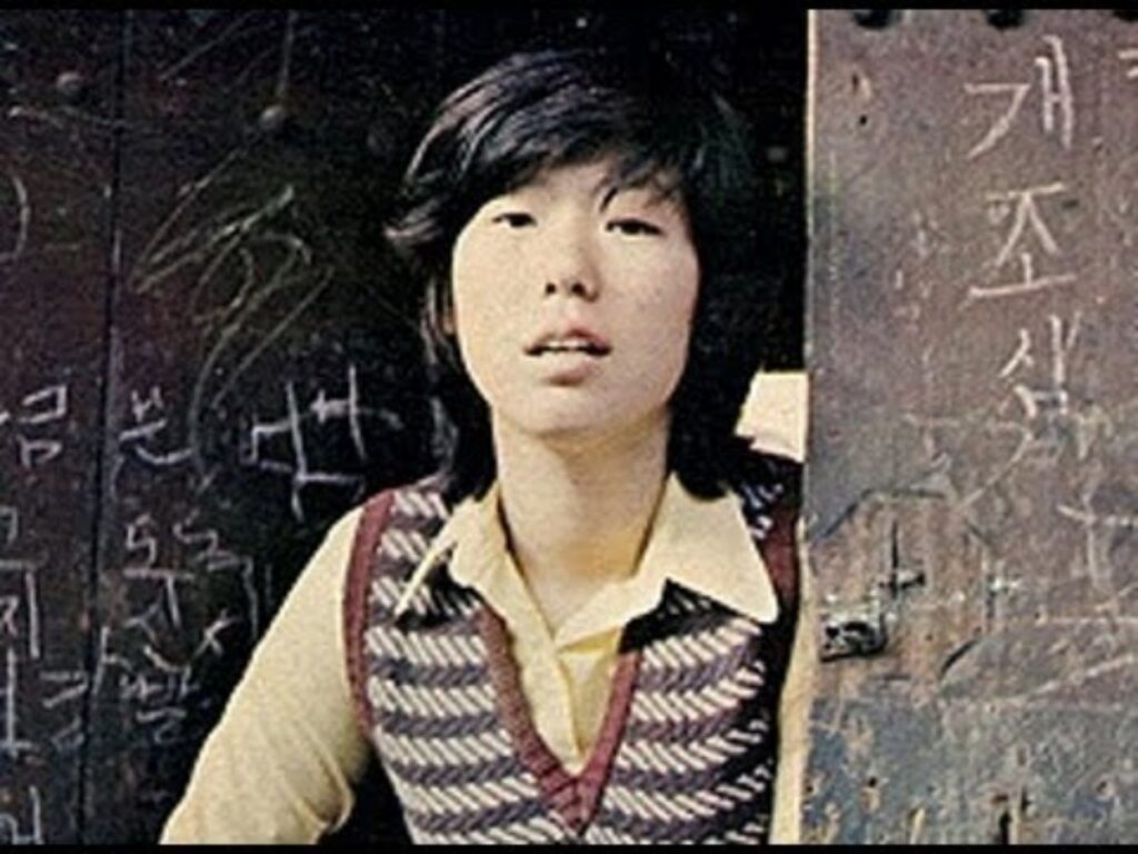 "꼭 아이가 있어야 행복한가요?" .. 자식 없이도 끈끈하게 살고 있는 연예계 잉꼬 부부들♥ 3 자식