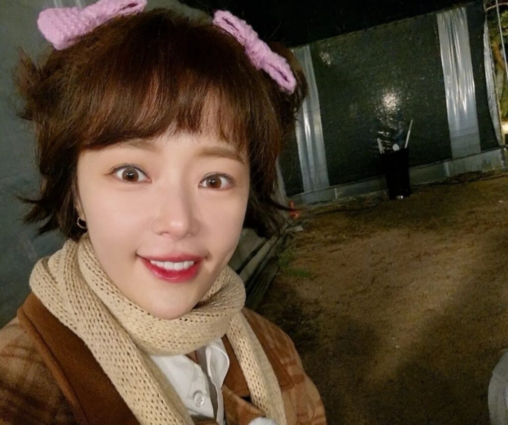 황정음