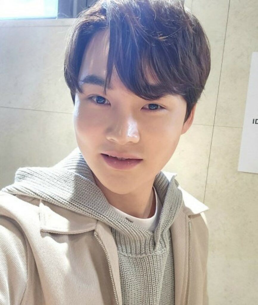 "군대 가기 전에 꼭..." 군 입대 앞둔 트로트 스타 박서진이 밝힌 속마음 6 박서진