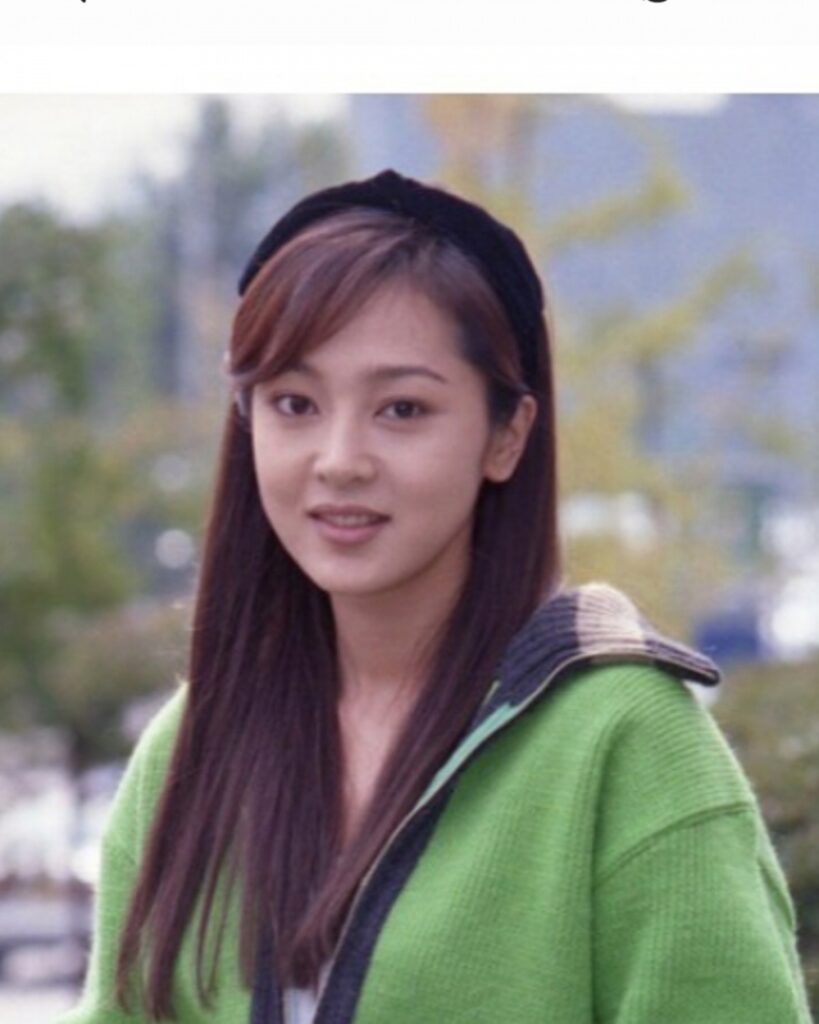"엄마가 두 명" ... 27년이 지나서야 생모를 만날 수 있었던 배우 2 엄마