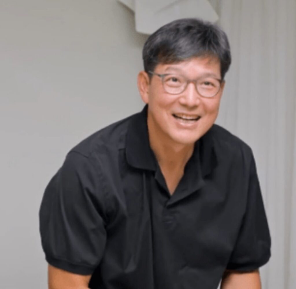 "다 큰 동생 양말을 빨아줄 정도" .. 함익병이 동생을 끔찍이 아낄 수밖에 없었던 사연 3 동생