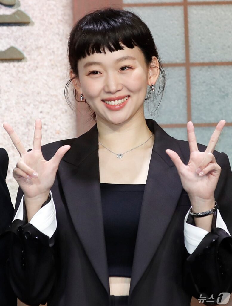"사서 고생" .. 대기업 회사원에서 여배우가 되기까지 '인생' 모르겠네 3 여배우