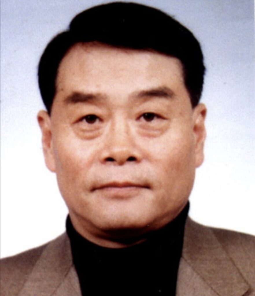 "10년째 모텔에서 산다" .. 과거 많은 인기를 누렸던 남배우의 근황 3 모텔