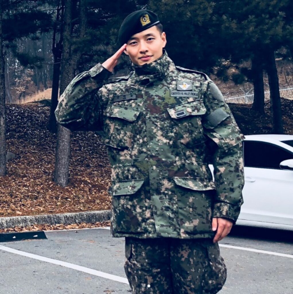 "효도 제대로 했네" ... 17살에 아버지와 '아침마당'으로 데뷔한 배우 3 배우