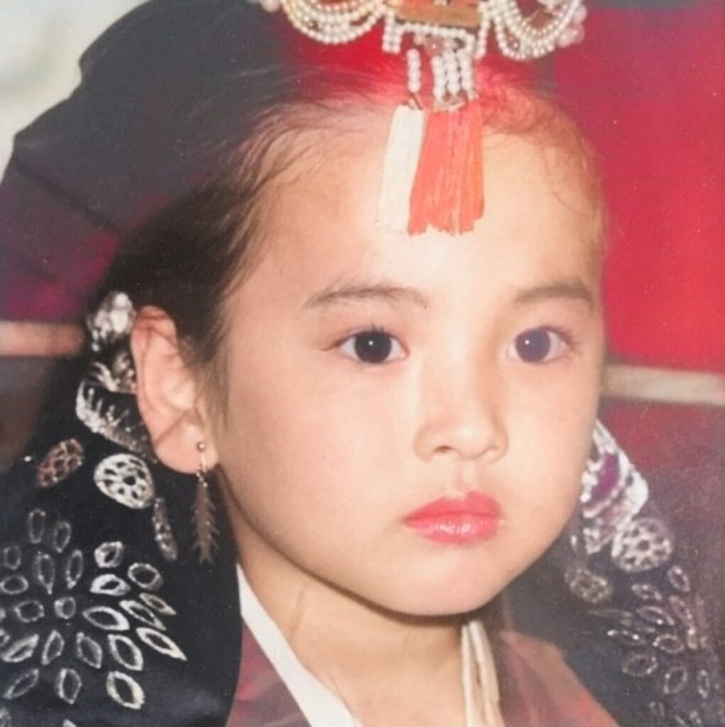 "18살에 임신" ... 남편 없이 혼자서 국민 배우 키워낸 어머니 2 배우