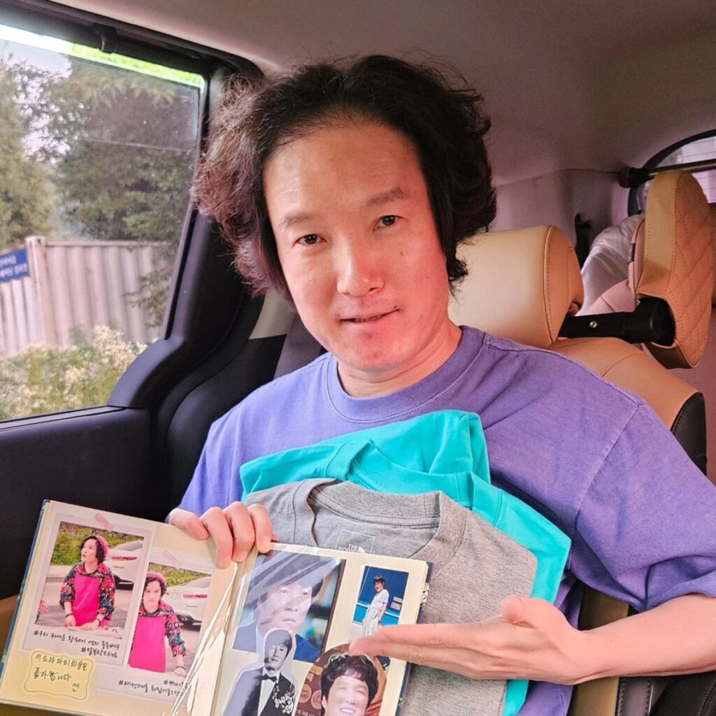 "둘이 가족이었다고?" ... 20년이나 가족을 비밀로 숨겼던 배우 3 배우