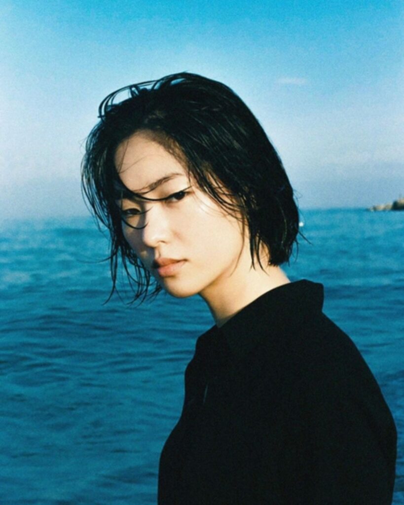 "전교 10등까지 했었다고요" ... 의사의 꿈 포기하고 데뷔한 여배우 4 여배우