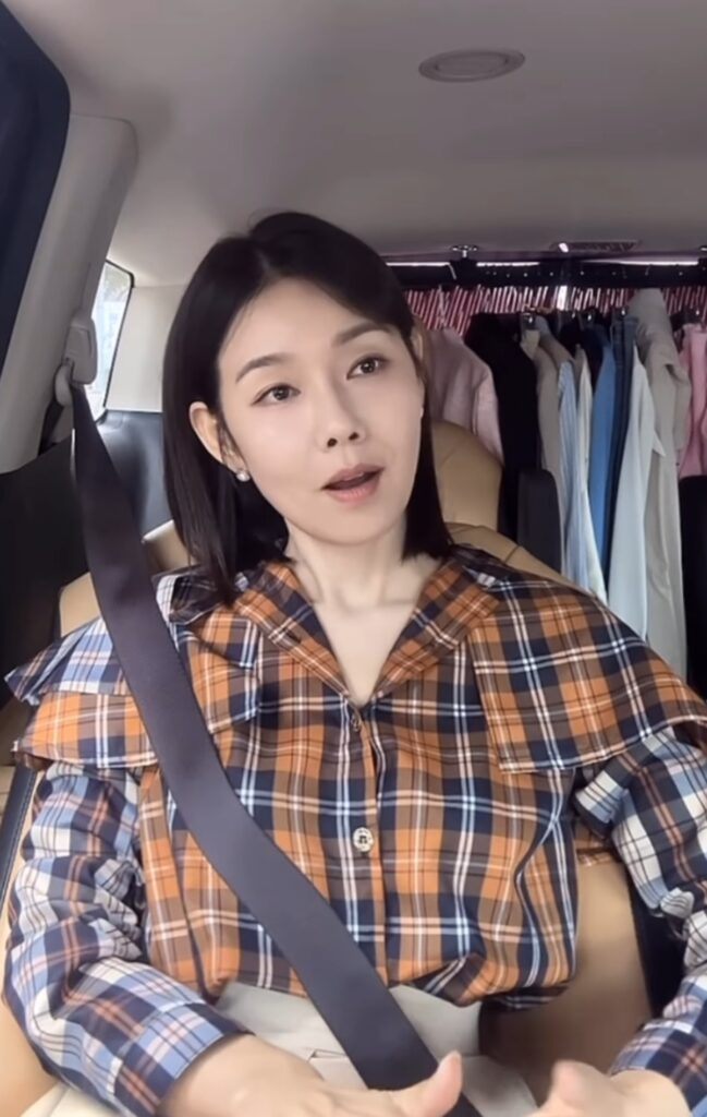 "너 이혼했지?" ... 이혼설에도 여배우가 남편을 숨겼던 이유 3 박탐희