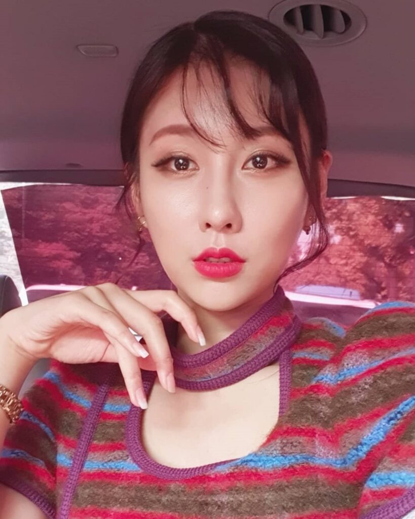 "엄마와 4살 차이" … 60대 남자친구와 연애하는 30대 스타 2 엄마