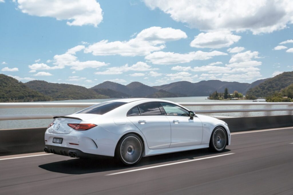 "여기서 데이트했나" … 열애설♥ 안소희의 자동차에 '깜짝' 4 안소희