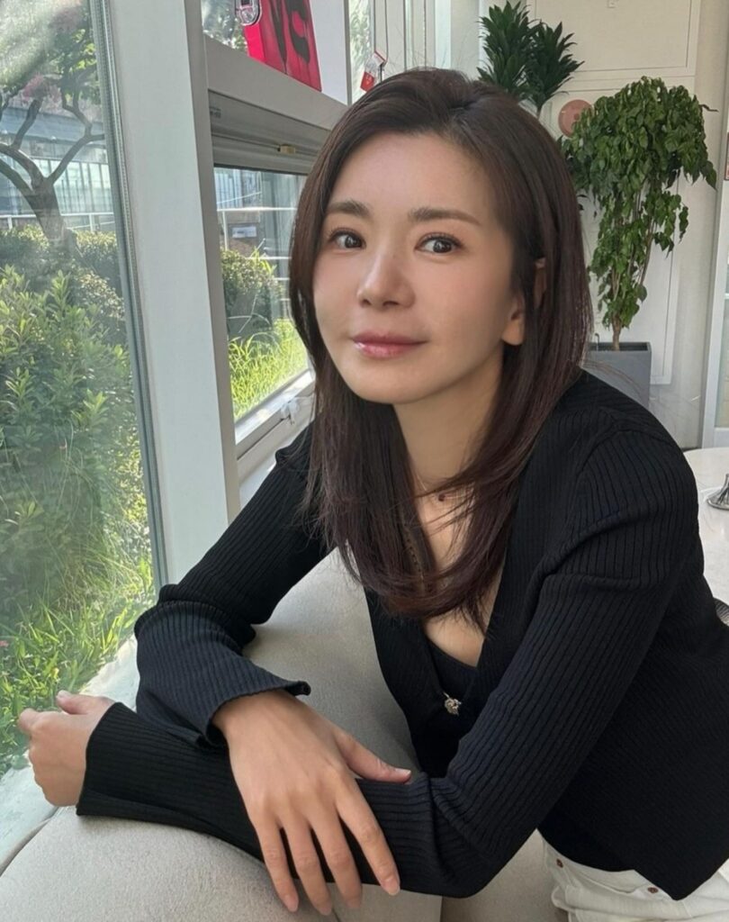 돈도 많고, 인기도 많았지만 결혼은 안 했다 3 결혼
