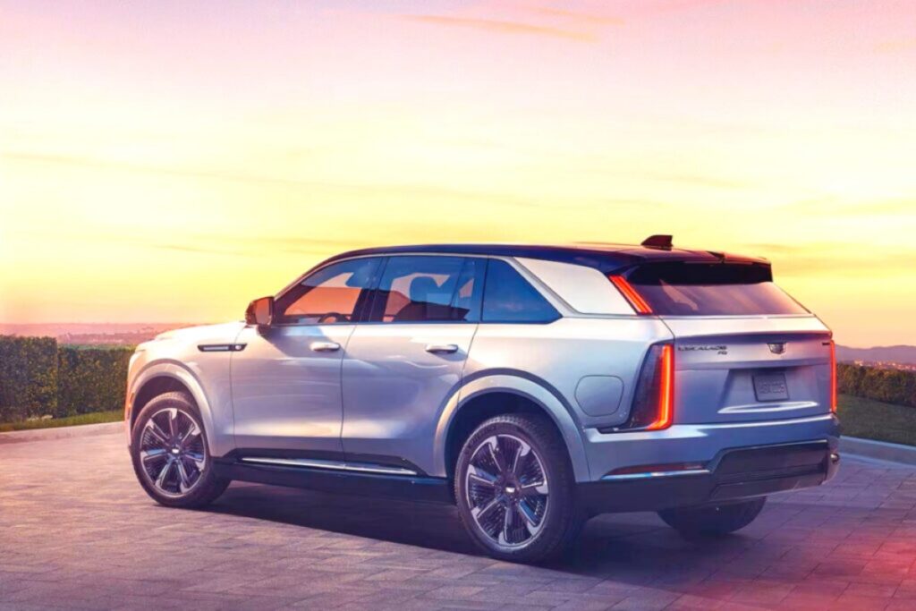 "740km 달리는 대형 SUV".. 국내 상륙 소식에 현대·기아 '긴장' 4 현대