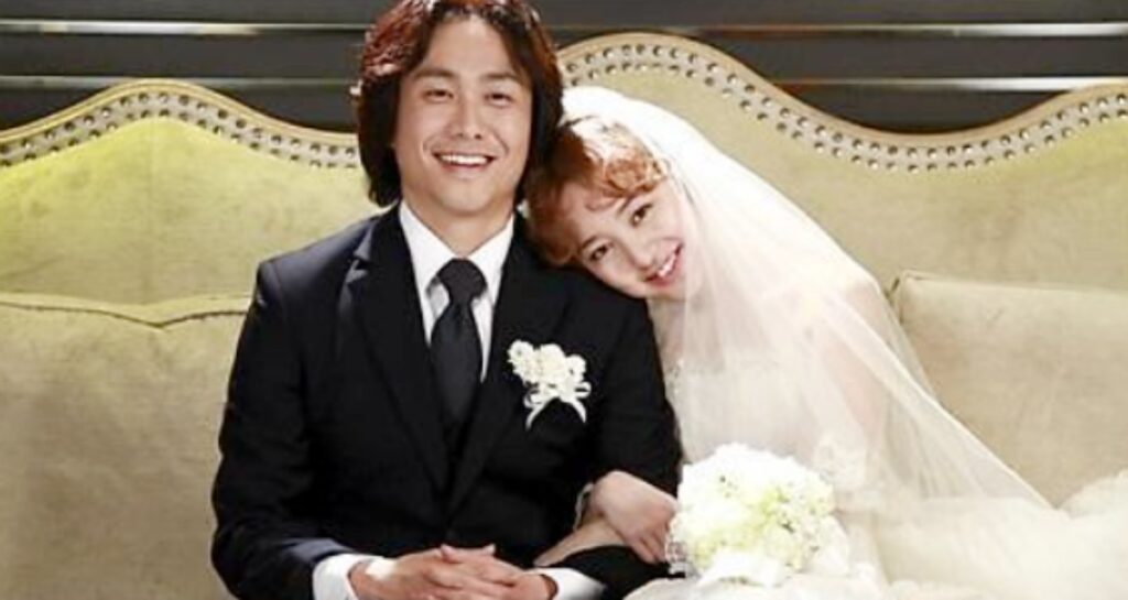 오정세, 초등학생 때 만난 아내, 19년 연애 끝 '결혼' 4 오정세