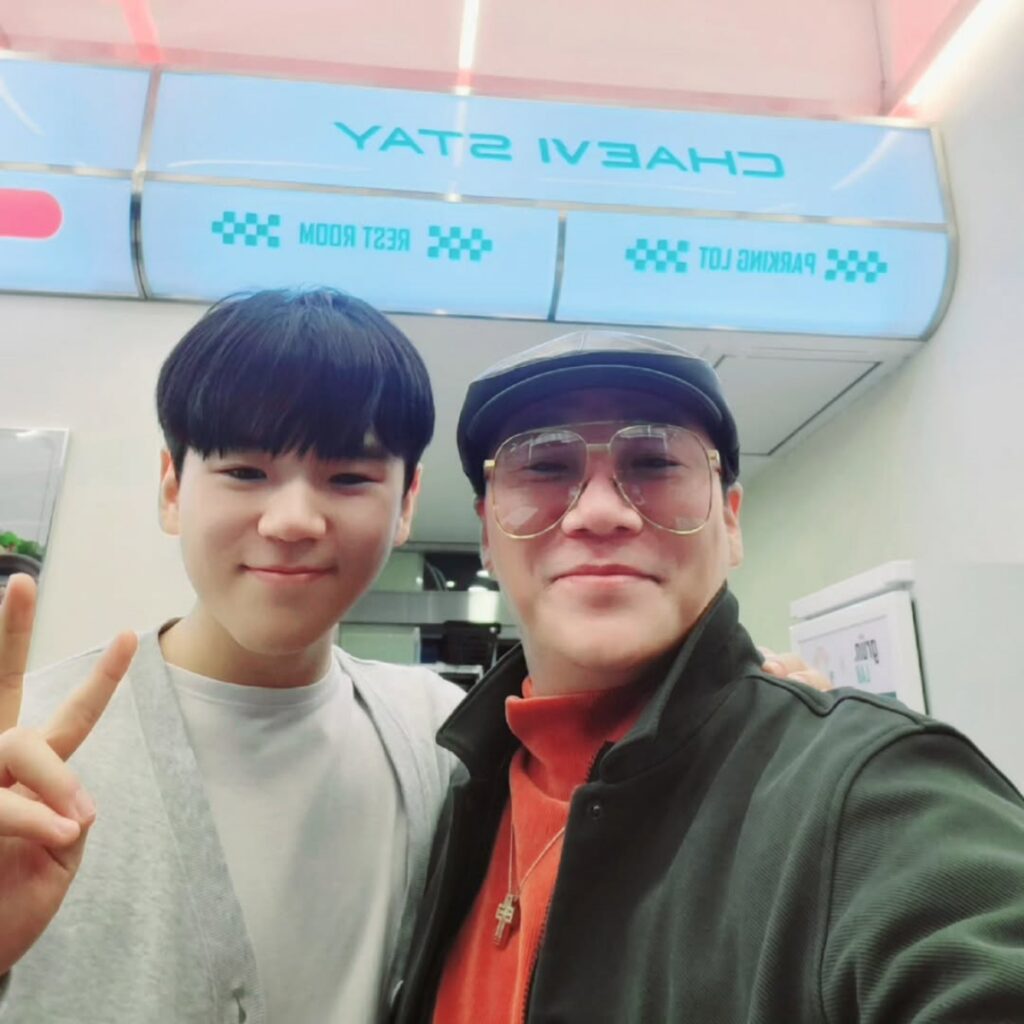 이혼 1년 만에… 윤민수, 前 와이프와의 '재회' 3 윤민수