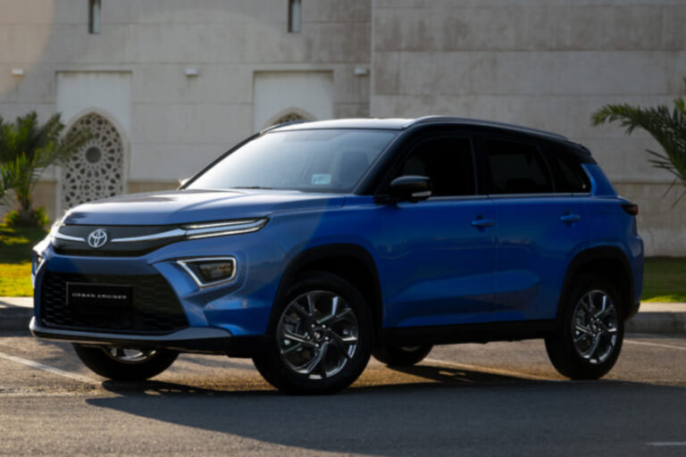 토요타 어반 크루저 전기 SUV 출시