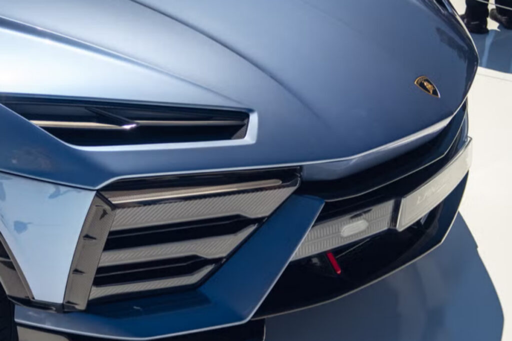 "아, 얼마나 기다려왔는데" .. 4억 대 슈퍼카의 생각지 못한 '결단' 2 슈퍼카