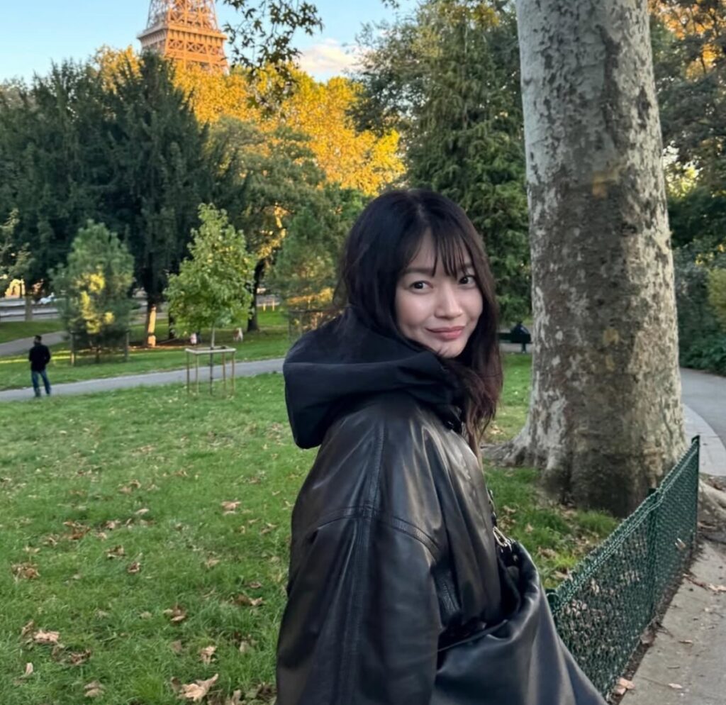 '10년 연애' 김우빈♥신민아, 기쁜 소식 전했다 2 신민아