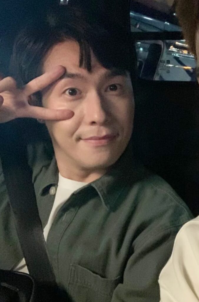 오정세, 초등학생 때 만난 아내, 19년 연애 끝 '결혼' 3 오정세