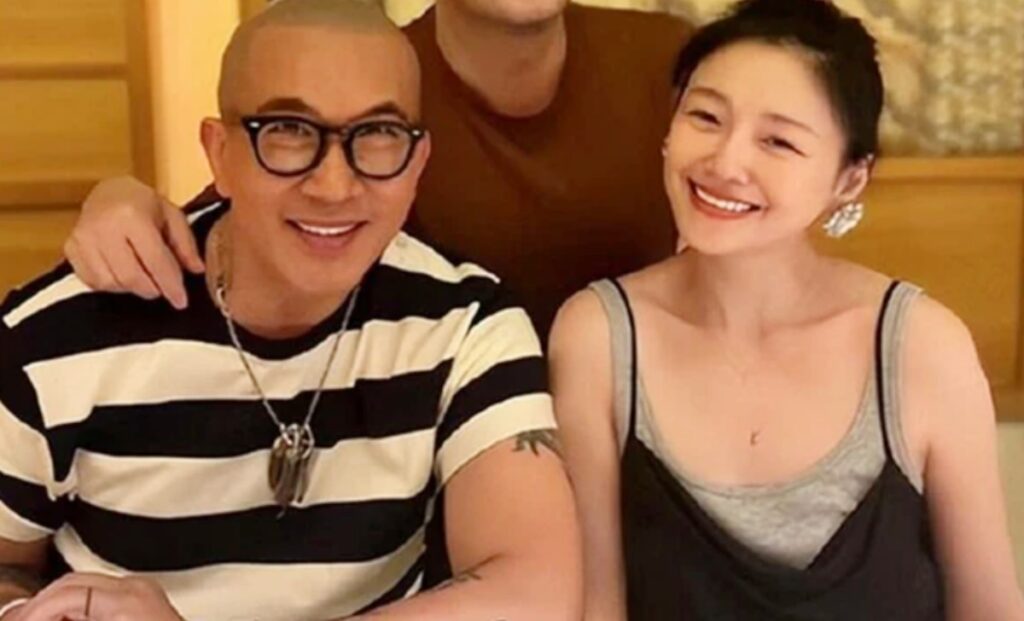 "차라리 가짜 뉴스였으면".. 구준엽 아내 서희원, 믿지 못할 소식이 들려오자 팬들 '패닉' 3 구준엽