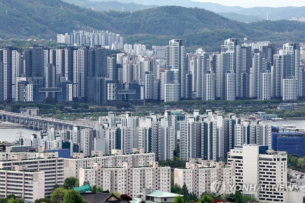 "5억 폭락에도 매수자 실종"… 무너지는 '10억대 아파트' 자존심, 도대체 어디길래? 6 5억
