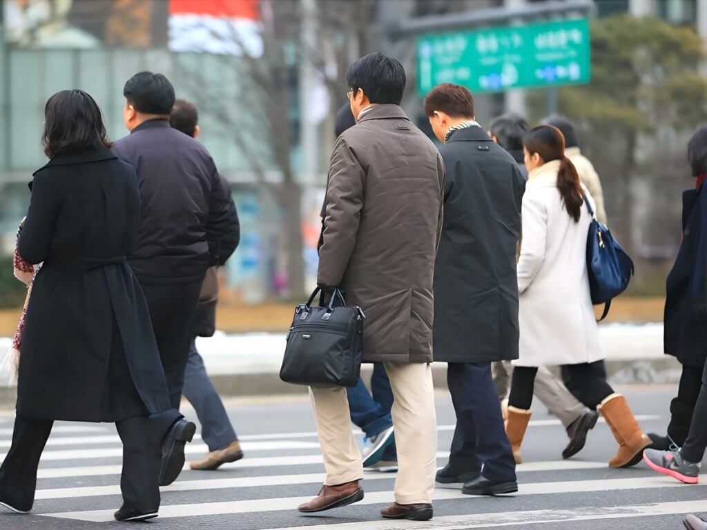 연봉 높아졌는데 "지갑은 더 가벼워졌다?"… 대한민국 현실에 세계도 '깜짝' 1 연봉