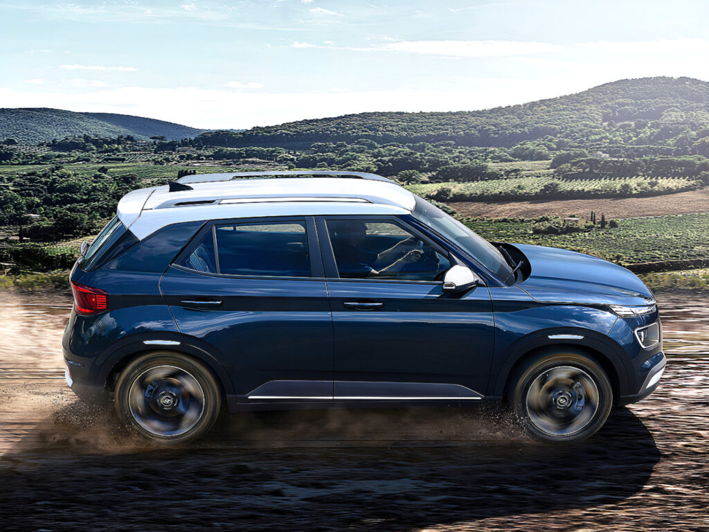 "이 사양에 가격도 착해" … 현대 소형 SUV, 2천만 원도 안되는 신규 트림 '이게 가능해?' 5 현대