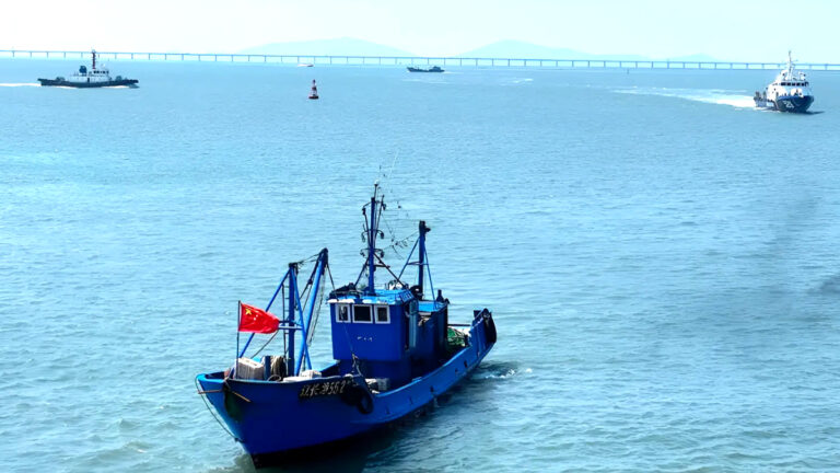 China banned Korean EEZ on navigation
