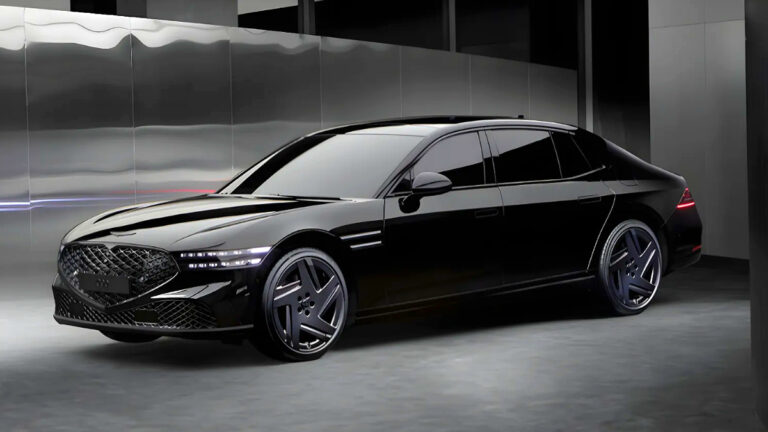 Genesis G90 Black
