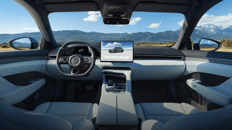 지리자동차 전기 SUV 지커 001 공개