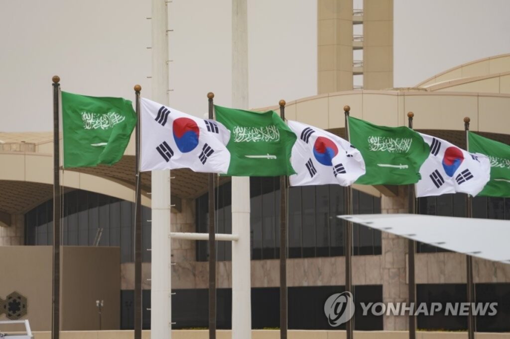 우르르 몰려가더니 "조 단위 잭팟이 줄줄이"… 韓 미래 먹거리 '이곳'의 정체 6 중동