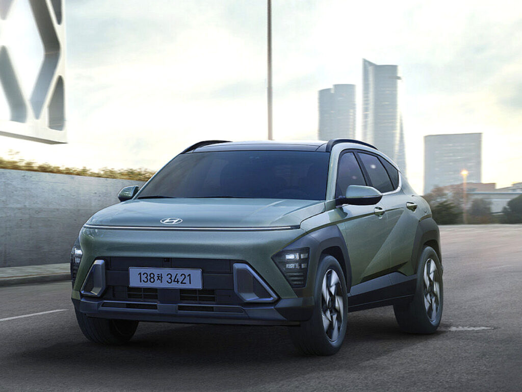 "2025년형 공개" .. 소형 SUV, 내년 하이브리드 출시 소식 들려오자 '안도' 4 SUV