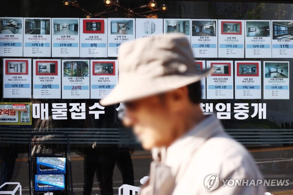 연금만 믿었는데 "이 돈으로 어떻게 살아요"… 고령층 아우성에 국회가 내놓은 '파격 대안' 4 연금